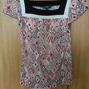 AGB Diamond Pattern pink white Blouse size small